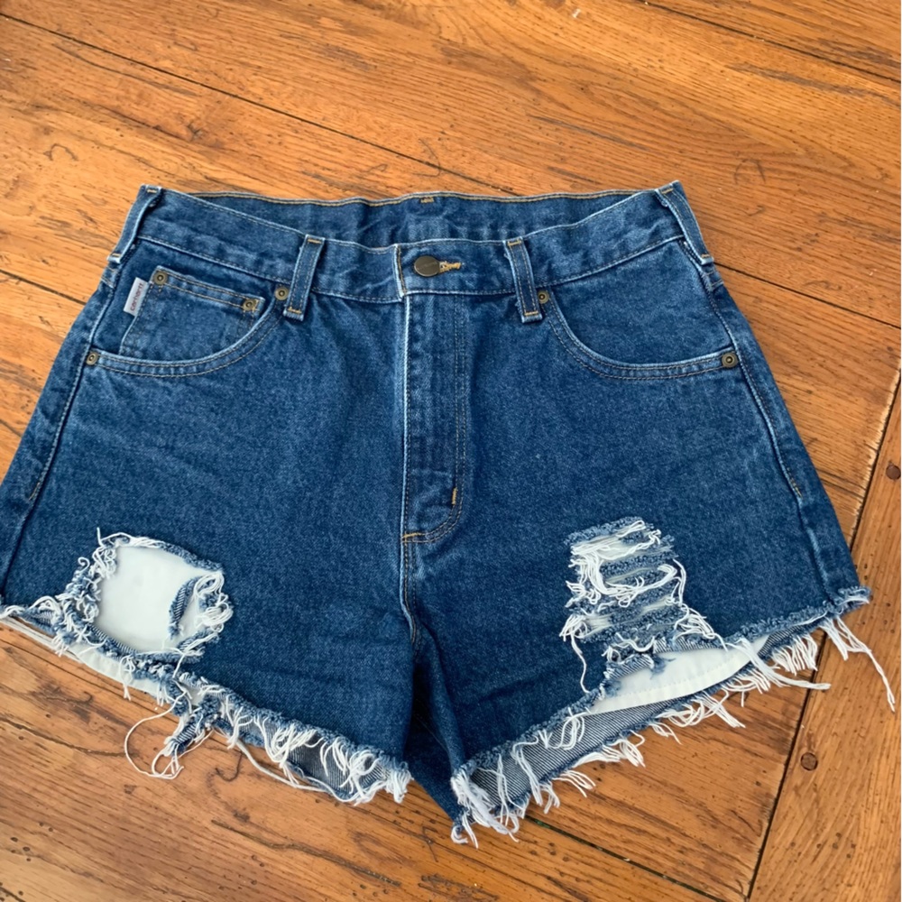 Carhartt distressed denim cut off shorts. Sz 31 waist NWOT